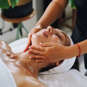 Facial lymphatic massage